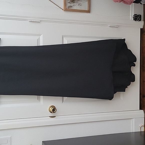 Mac Duggal black dress with gem detailing - Picture 7 of 15